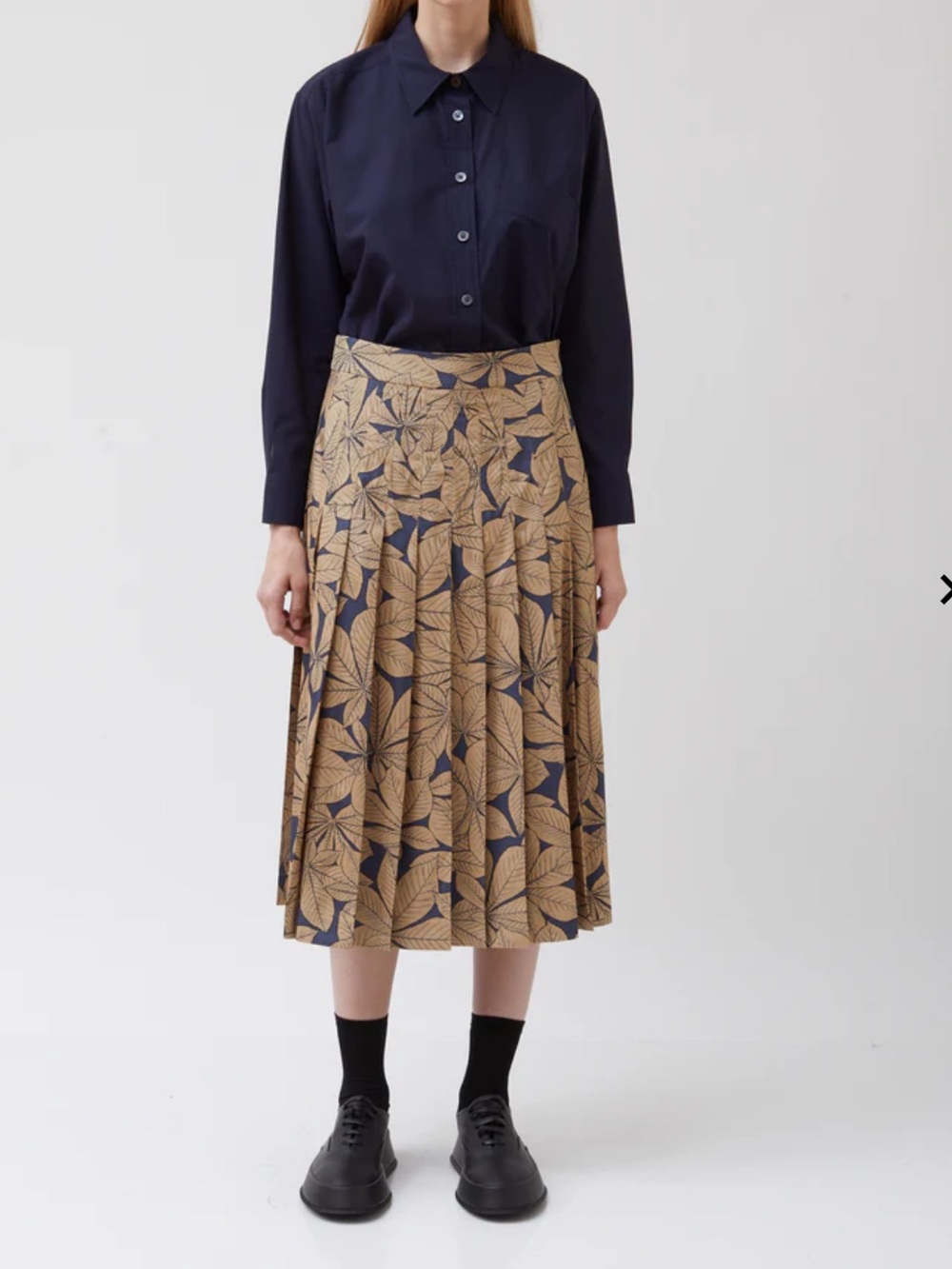 MARGARET HOWELL Floral Print Pleated 100% Silk Midi Skirt Navy Tan Beige Size 6